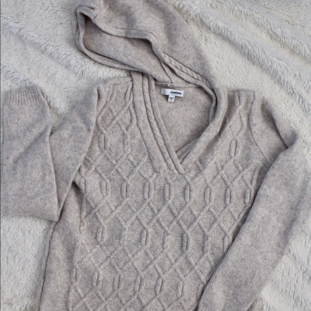 Sonoma hooded sweater